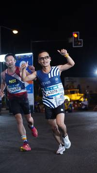 BIB: 74432, 43278
                            <button type="button" onclick="openModal(23020226)" class="btn btn-primary btn-sm float-right btn-popup" data-toggle="modal" data-target=".modal-high-quality">
                        <i class="fas fa-shopping-cart"></i> Add to Cart
                    </button>
                                            <button type="button" onclick="isThisMe(23020226, true)" class="btn btn-success btn-sm float-right btn-popup btn-isme hidden" data-toggle="tooltip" data-placement="bottom" title="นี่คือรูปของคุณใช่ไหม คลิกที่นี่เพื่อเอาเข้าอัลบั้ม">
                        <i class="fas fa-plus"></i> Add to album
                    </button>
                    <button type="button" onclick="isThisMe(23020226, false)" class="btn btn-warning btn-sm float-right btn-popup btn-isnotme hidden">
                        <i class="fas fa-ban"></i> Remove from album
                    </button>